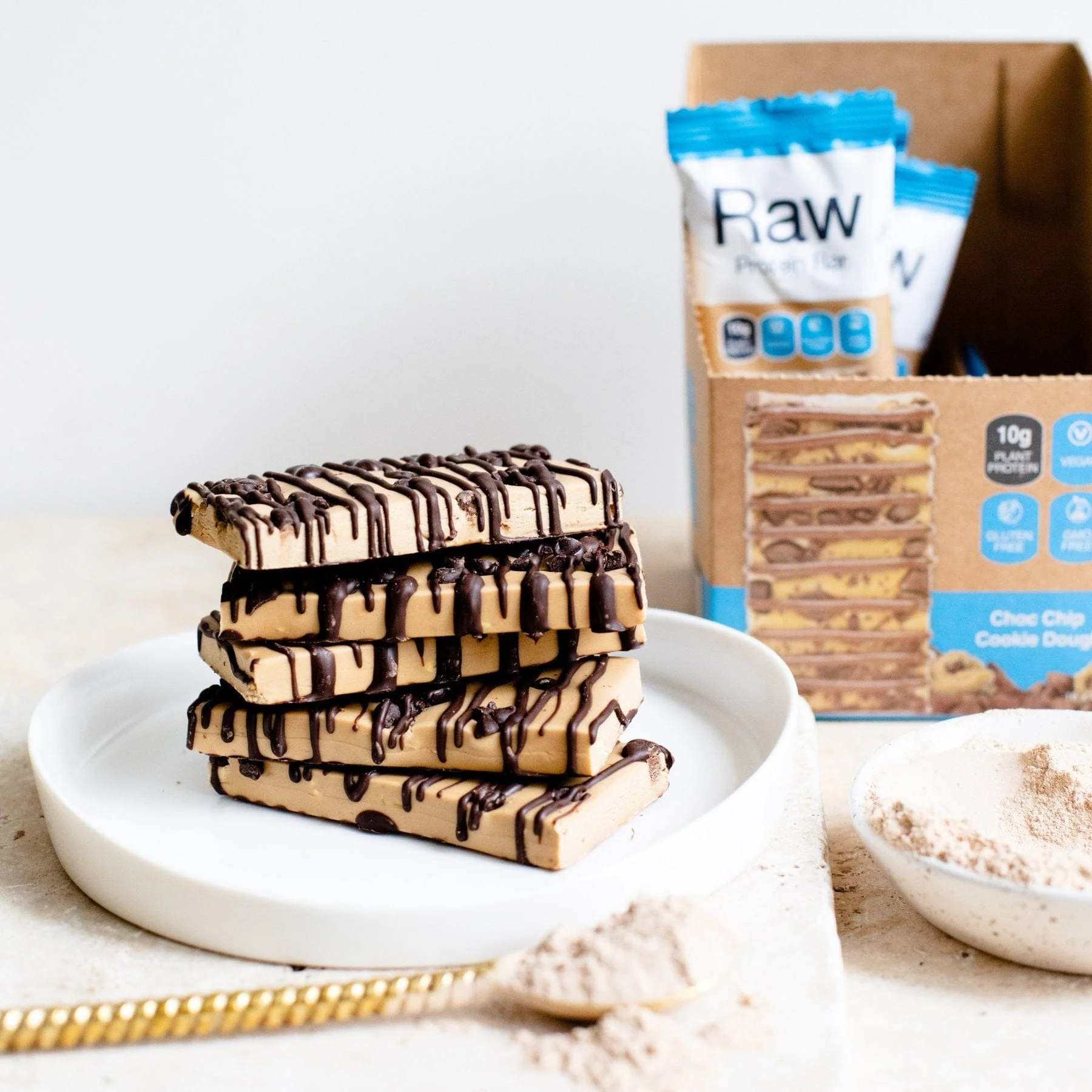 Amazonia Raw Protein Bar Choc Chip Cookie Dough - Image 4